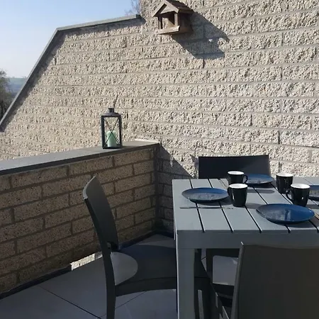 Terrasses De 453 펜션 말메디